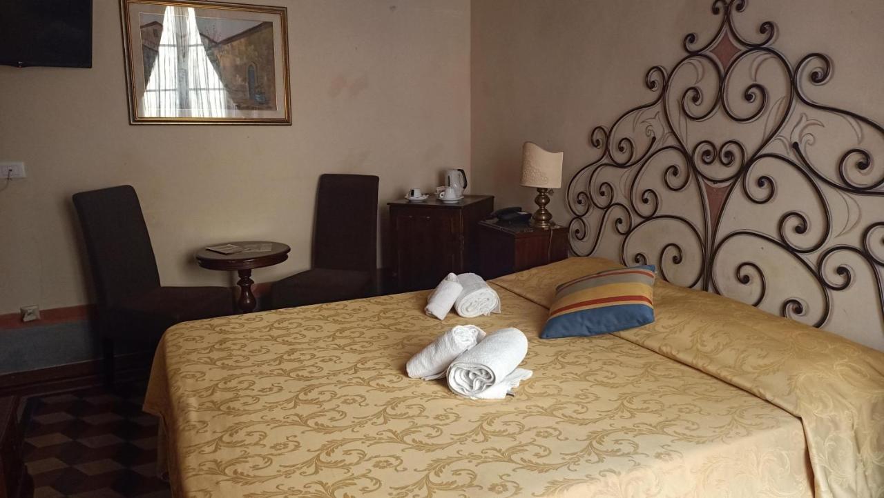 ピサ Relais Corso Storico Bed & Breakfast エクステリア 写真