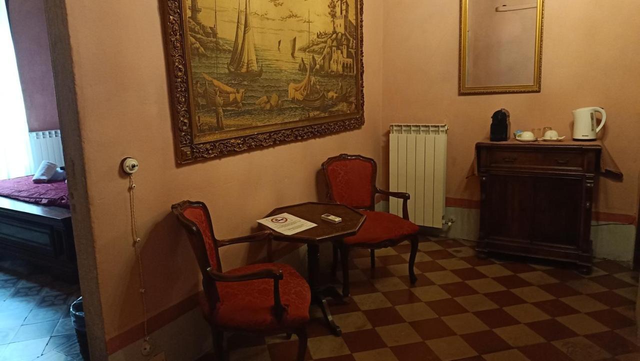 ピサ Relais Corso Storico Bed & Breakfast エクステリア 写真